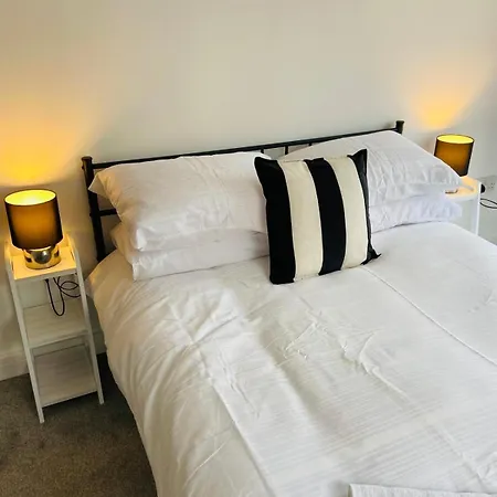 Modern Flat With Free Parking Close To Birmingham Centre Exterior photo